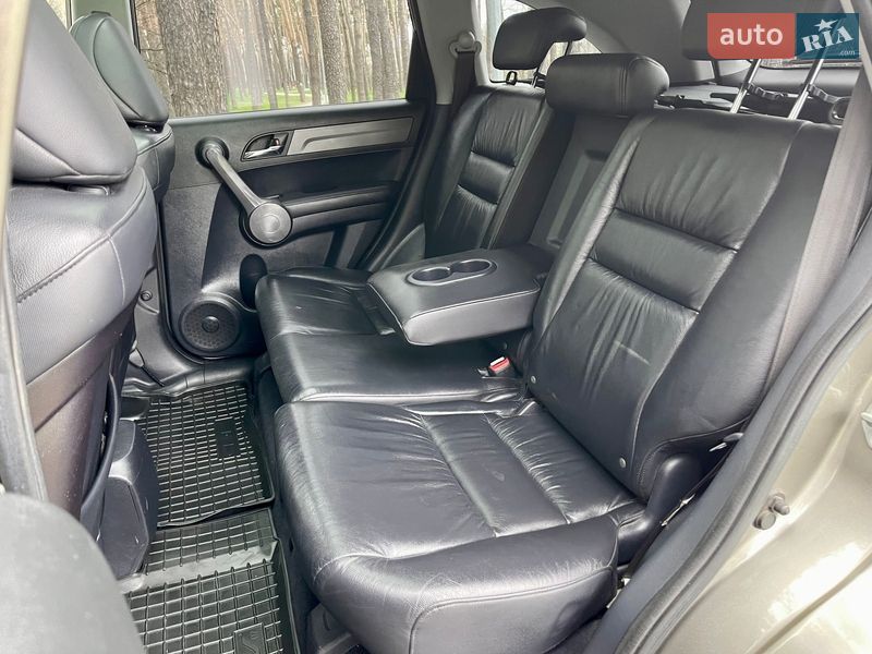 Внедорожник / Кроссовер Honda CR-V 2008 в Киеве