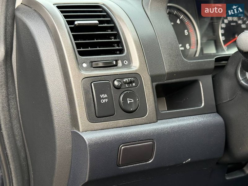 Позашляховик / Кросовер Honda CR-V 2011 в Радивиліві