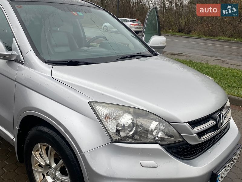 Позашляховик / Кросовер Honda CR-V 2010 в Луцьку