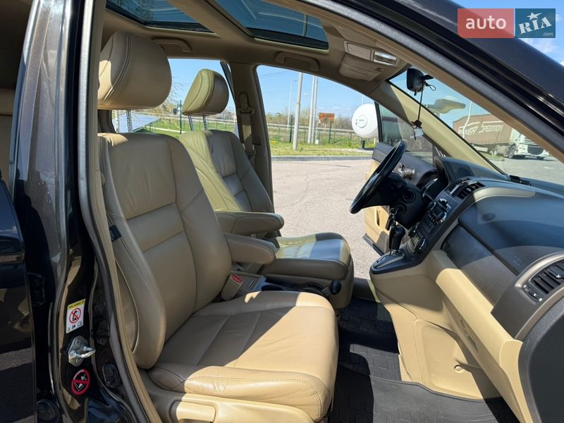 Позашляховик / Кросовер Honda CR-V 2008 в Дніпрі