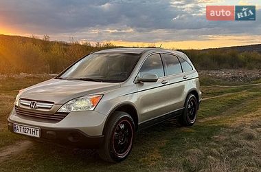 Внедорожник / Кроссовер Honda CR-V 2006 в Надворной