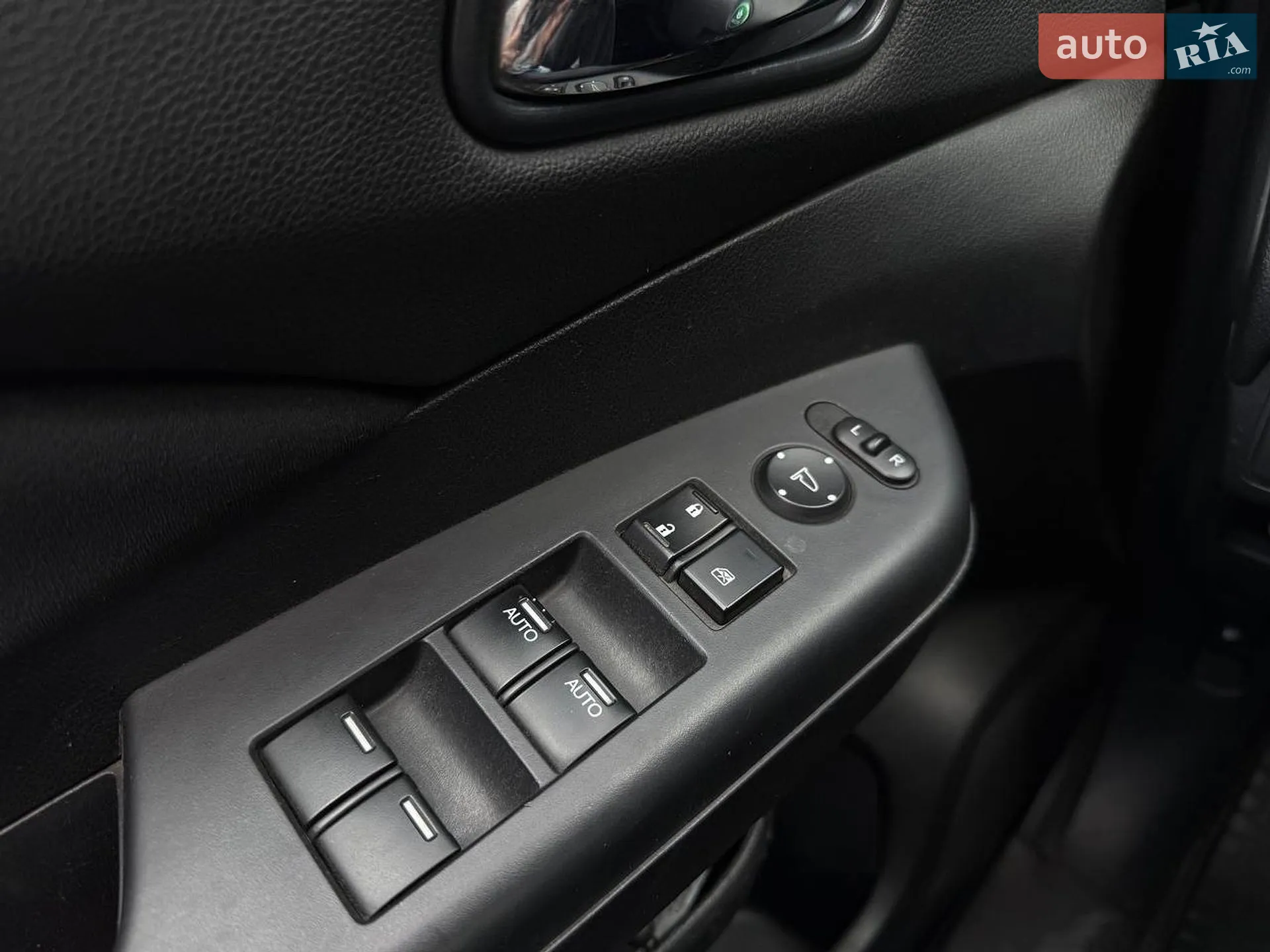2014 Honda CR-V - мініатюра 16
