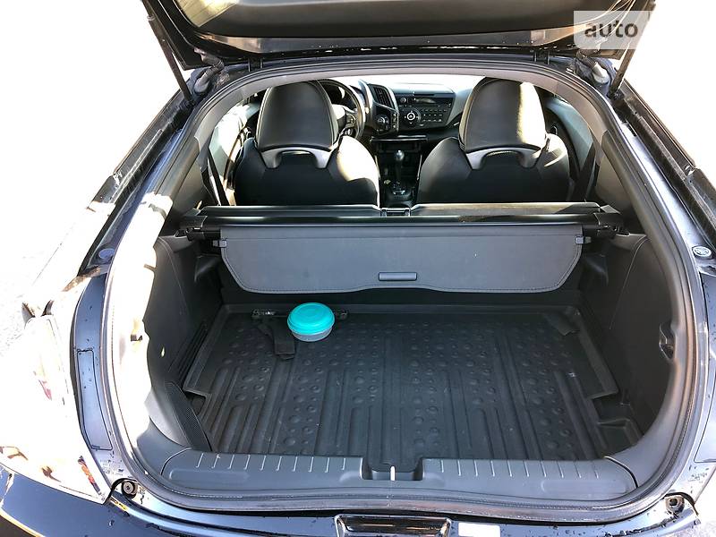 Хетчбек Honda CR-Z 2013 в Києві