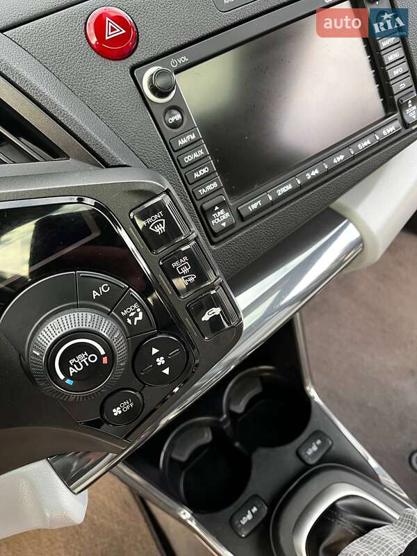 Хэтчбек Honda CR-Z 2011 в Тернополе фото 14 Хэтчбек Honda CR-Z 2011 в Тернополе