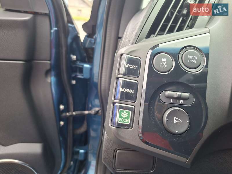 Хетчбек Honda CR-Z 2015 в Хмельницькому фото 13 Хетчбек Honda CR-Z 2015 в Хмельницькому
