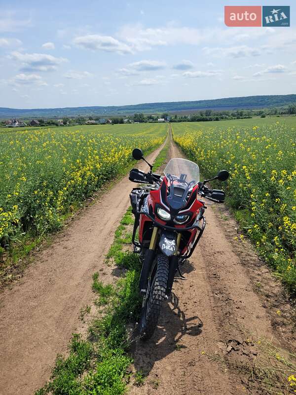Мотоцикл Позашляховий (Enduro) Honda CRF 1000L Africa Twin 2017 в Львові