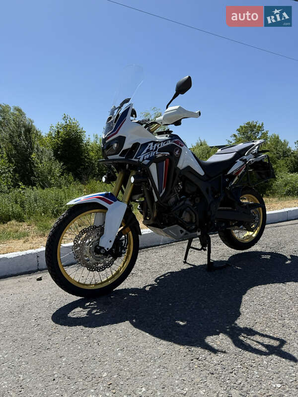 Мотоцикл Туризм Honda CRF 1000L Africa Twin 2017 в Черновцах
