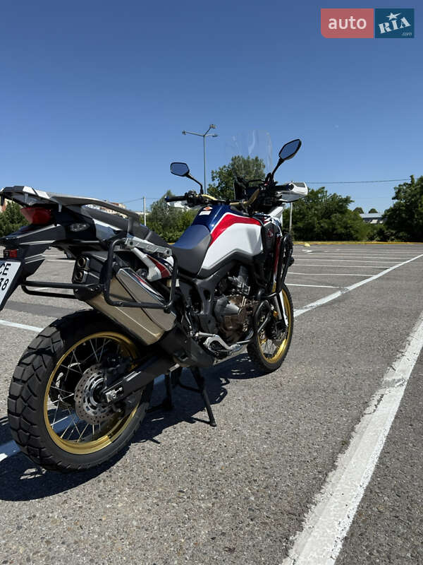 Мотоцикл Туризм Honda CRF 1000L Africa Twin 2017 в Черновцах