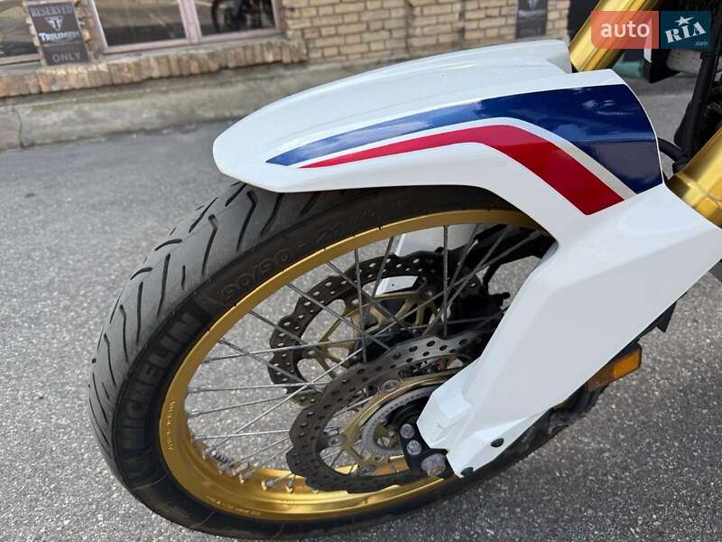 Мотоцикл Внедорожный (Enduro) Honda CRF 1000L Africa Twin 2016 в Чернигове фото 7 Мотоцикл Внедорожный (Enduro) Honda CRF 1000L Africa Twin 2016 в Чернигове