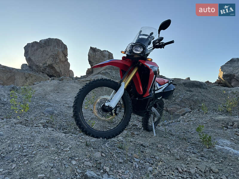 Мотоцикл Спорт-туризм Honda CRF 250L Rally 2017 в 