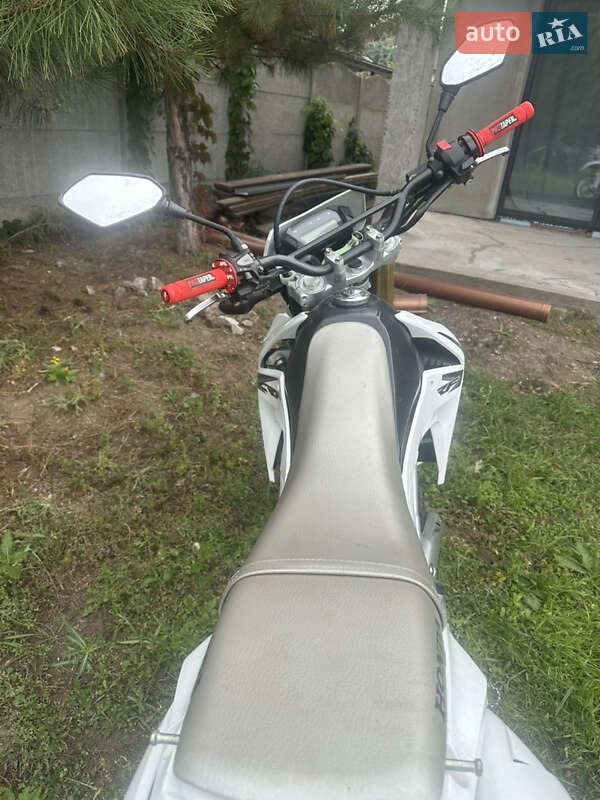 Мотоцикл Позашляховий (Enduro) Honda CRF 250L 2015 в Дніпрі