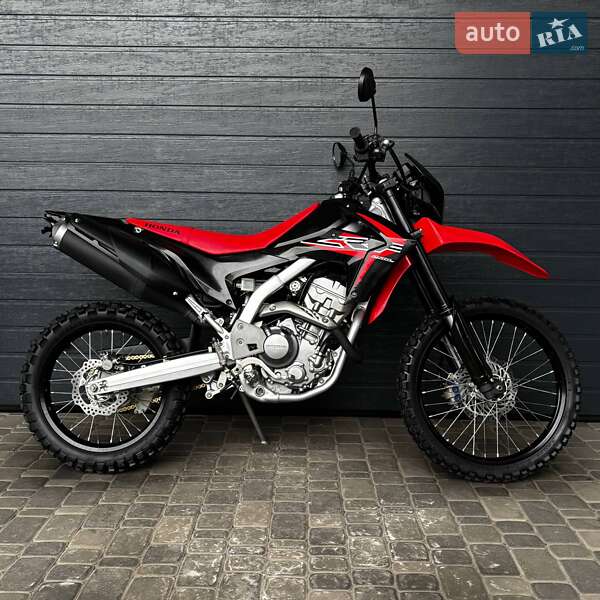 Мотоцикл Внедорожный (Enduro) Honda CRF 250L 2014 в Белой Церкви