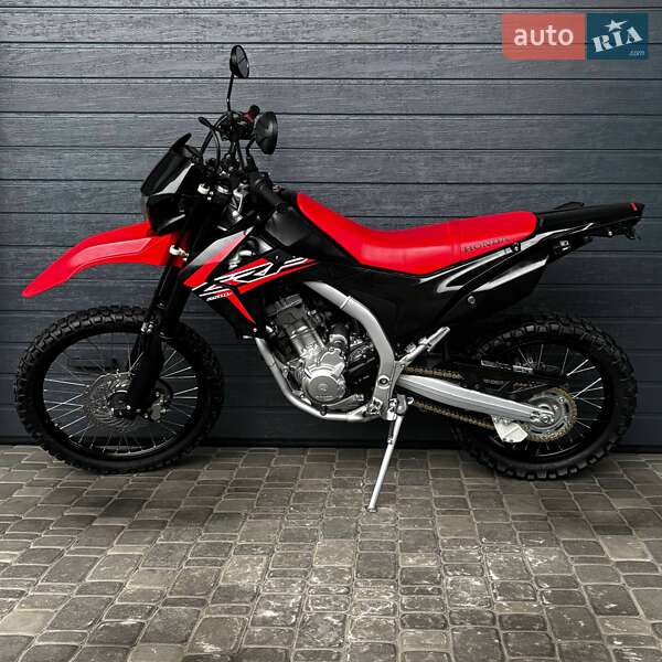 Мотоцикл Внедорожный (Enduro) Honda CRF 250L 2014 в Белой Церкви