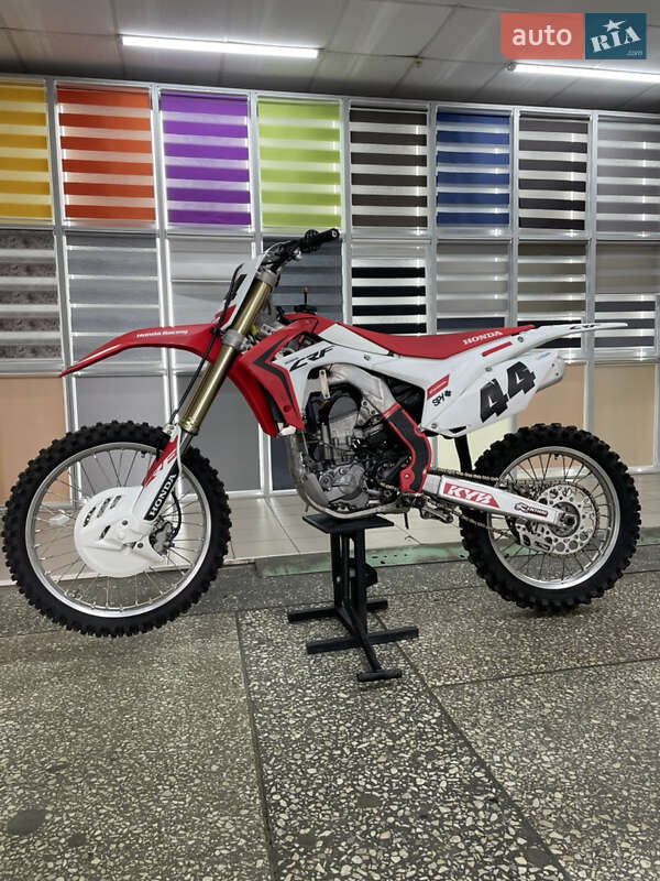 Мотоцикл Кросс Honda CRF 250R 2015 в 