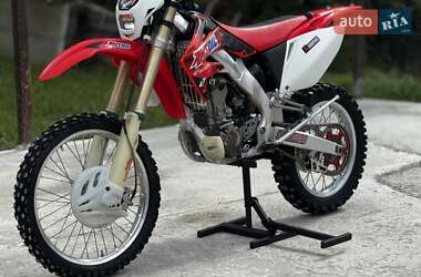 Мотоцикл Позашляховий (Enduro) Honda CRF 250R 2008 в Микуличині