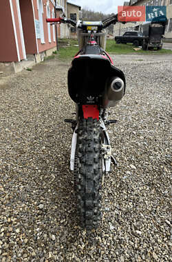 Мотоцикл Кросс Honda CRF 450R 2010 в 