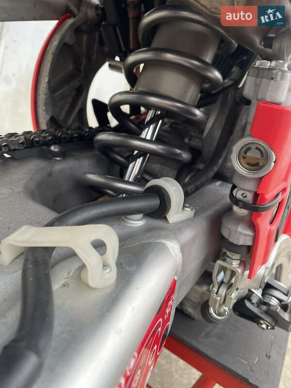 Мотоцикл Кросс Honda CRF 450R 2014 в Вишгороді