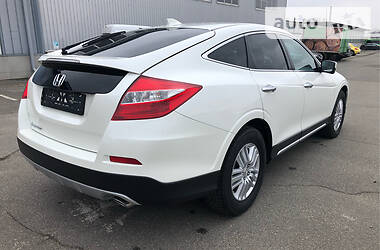 Позашляховик / Кросовер Honda Crosstour 2013 в 