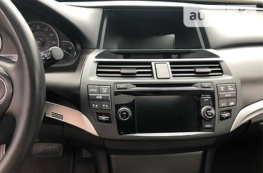 Позашляховик / Кросовер Honda Crosstour 2013 в 