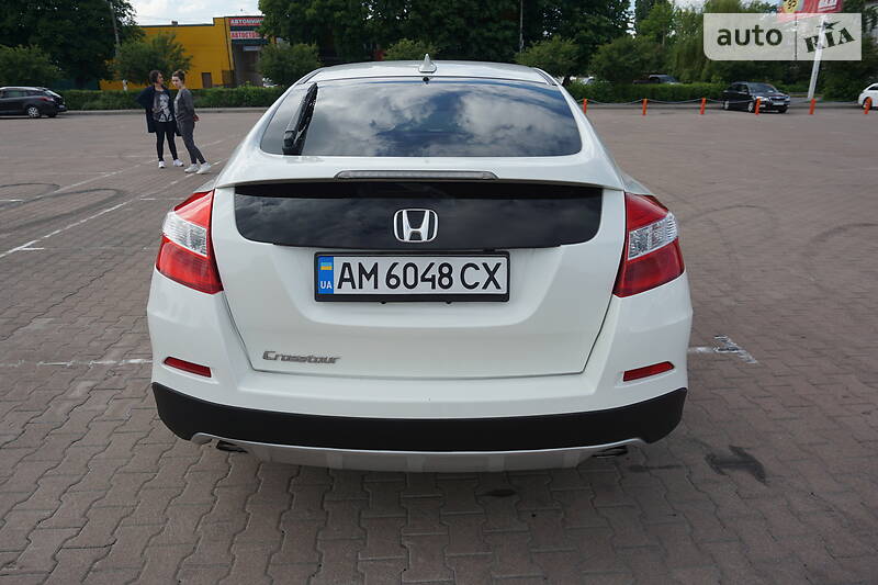 Внедорожник / Кроссовер Honda Crosstour 2013 в Житомире