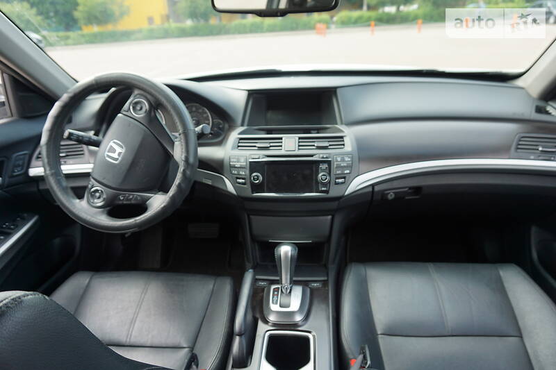 Внедорожник / Кроссовер Honda Crosstour 2013 в Житомире