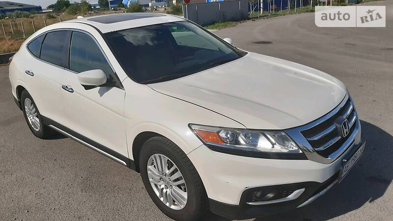 Універсал Honda Crosstour 2013 в Дніпрі