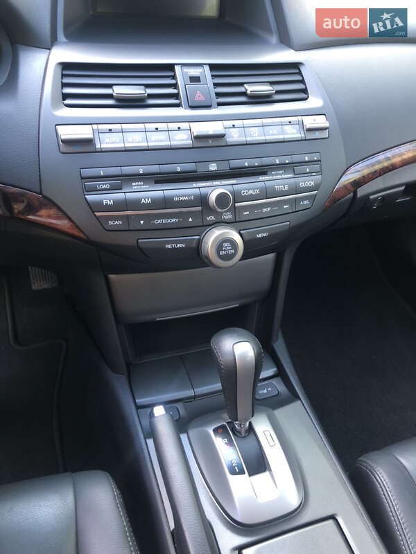 Позашляховик / Кросовер Honda Crosstour 2010 в Дніпрі