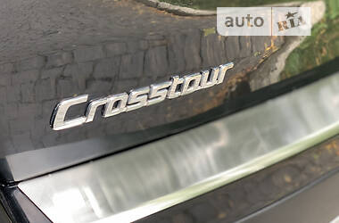 Позашляховик / Кросовер Honda Crosstour 2015 в Чернівцях