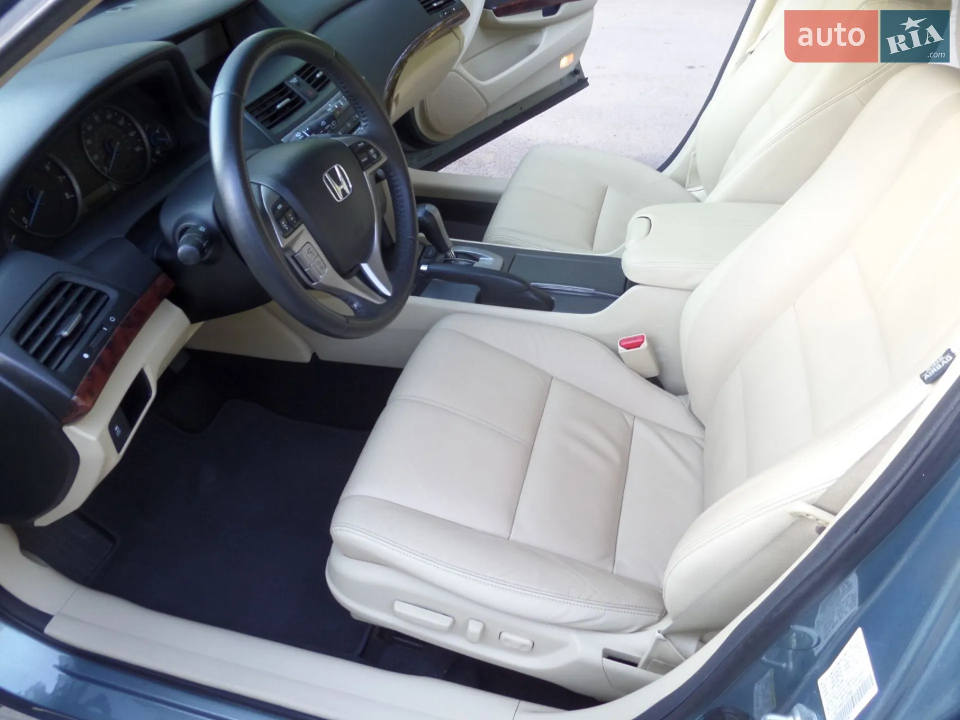 2012 Honda Crosstour - мініатюра 18