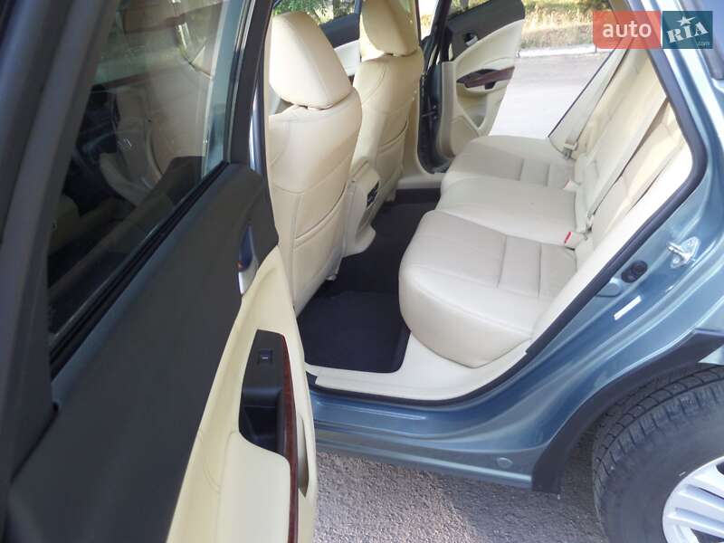 Лифтбек Honda Crosstour 2012 в Днепре