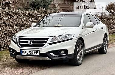 Позашляховик / Кросовер Honda Crosstour 2013 в 