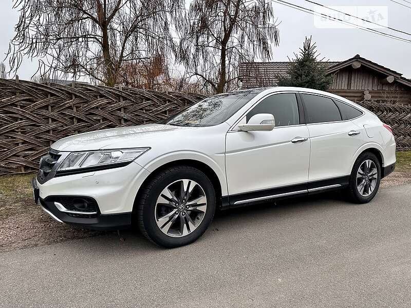 Внедорожник / Кроссовер Honda Crosstour 2013 в Киеве