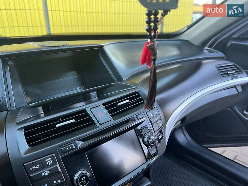 Позашляховик / Кросовер Honda Crosstour 2013 в Умані