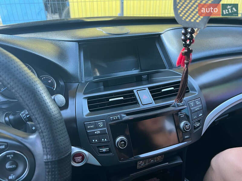 Позашляховик / Кросовер Honda Crosstour 2013 в Умані