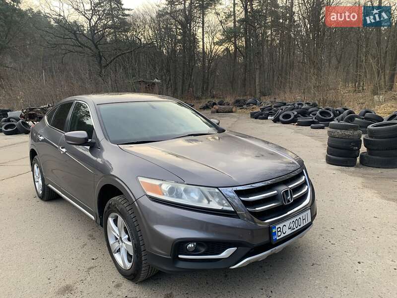 Внедорожник / Кроссовер Honda Crosstour 2014 в Львове