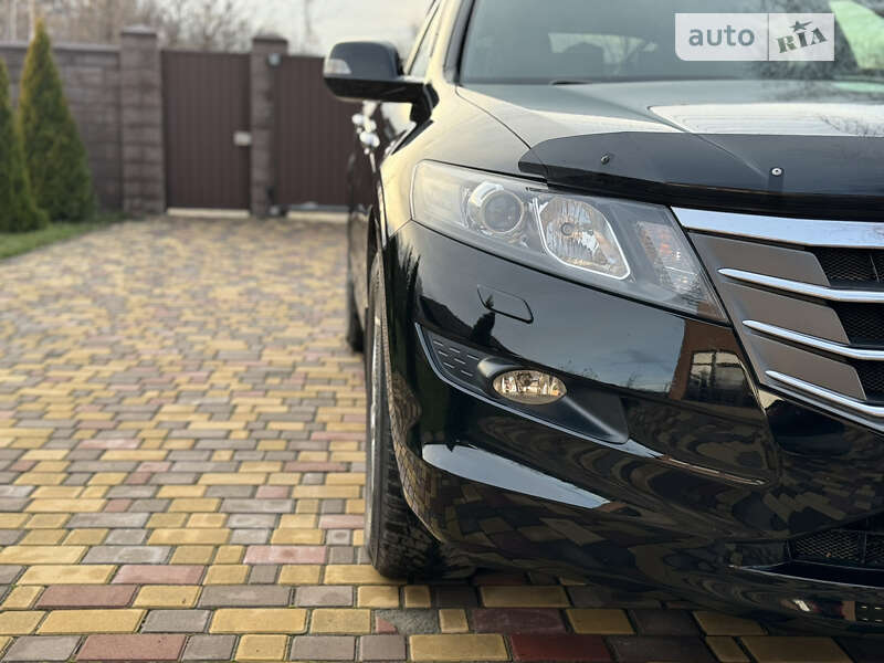 Позашляховик / Кросовер Honda Crosstour 2011 в Дніпрі