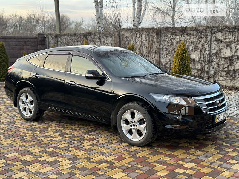 Позашляховик / Кросовер Honda Crosstour 2011 в Дніпрі
