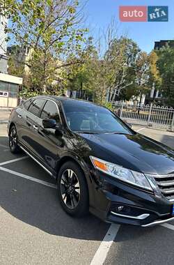 Позашляховик / Кросовер Honda Crosstour 2013 в Києві