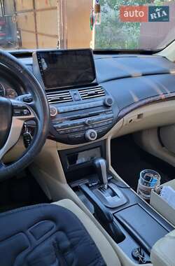 Внедорожник / Кроссовер Honda Crosstour 2012 в 