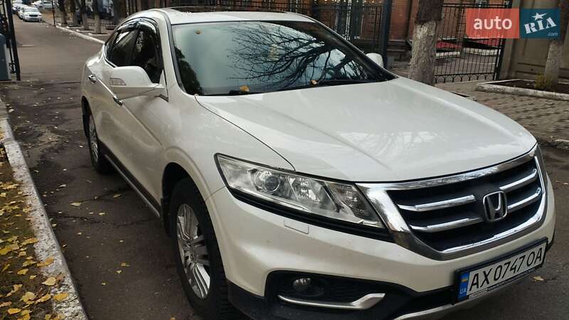 Внедорожник / Кроссовер Honda Crosstour 2013 в Харькове