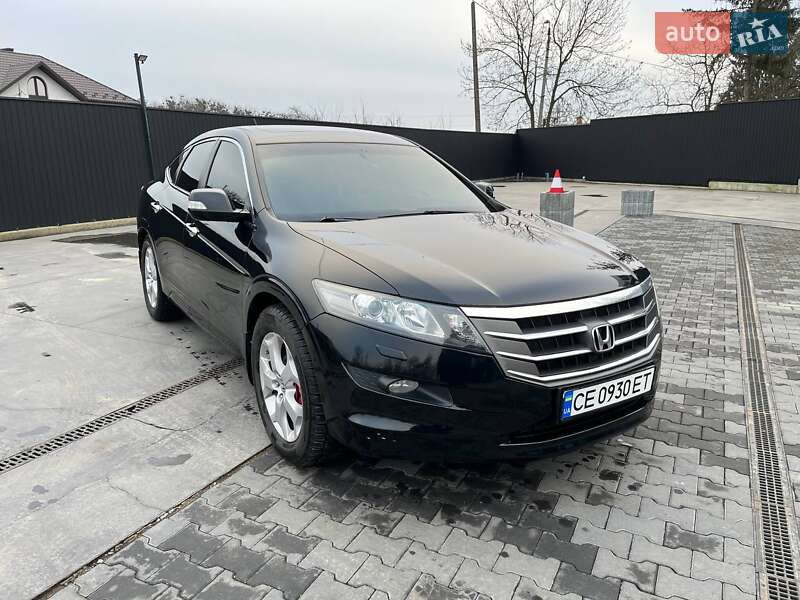 Внедорожник / Кроссовер Honda Crosstour 2011 в Черновцах