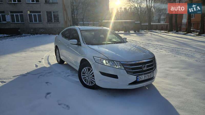 Позашляховик / Кросовер Honda Crosstour 2012 в Тернополі