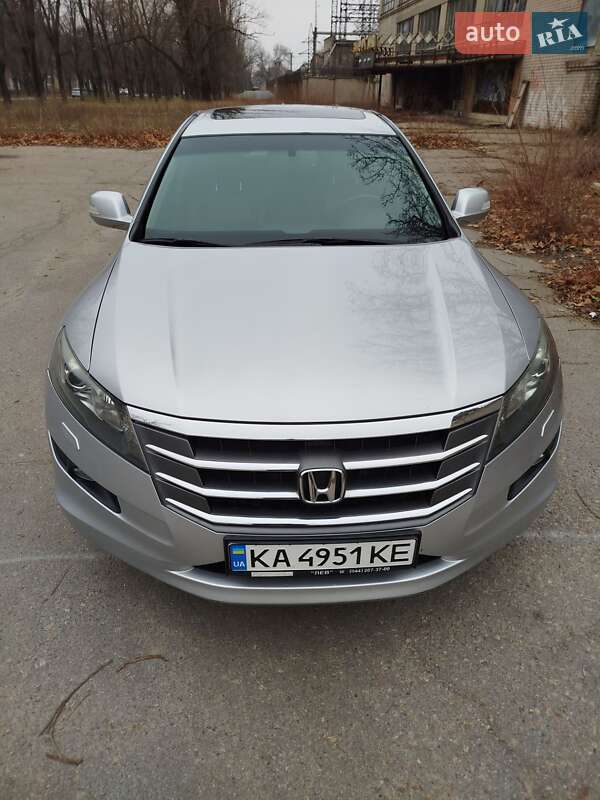 Honda Crosstour 2011