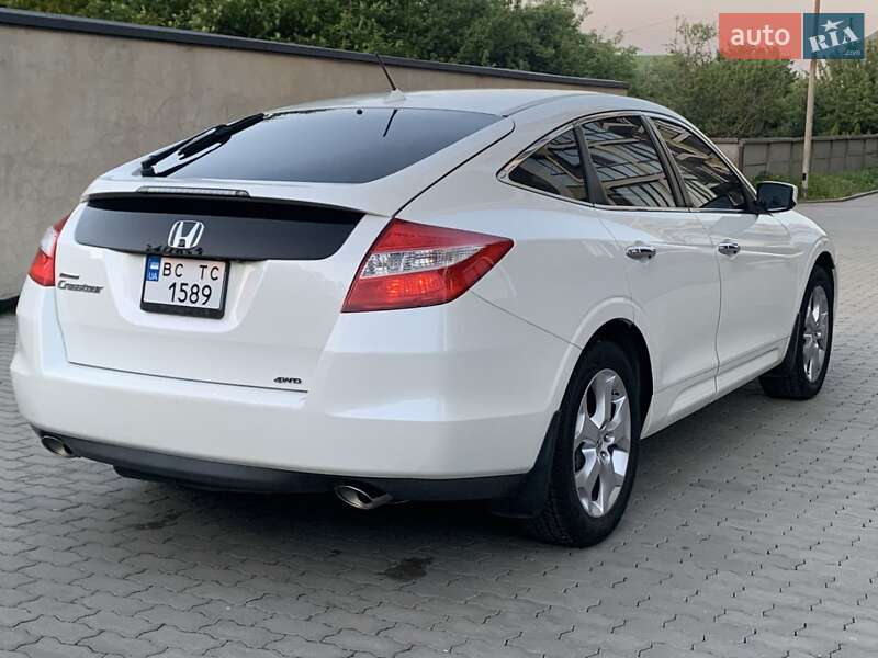 Внедорожник / Кроссовер Honda Crosstour 2010 в Жовкве