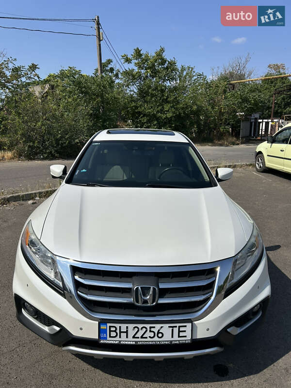 Внедорожник / Кроссовер Honda Crosstour 2015 в Одессе
