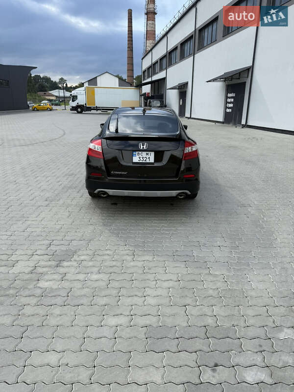 Позашляховик / Кросовер Honda Crosstour 2014 в Бориславі