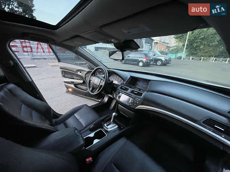 Внедорожник / Кроссовер Honda Crosstour 2014 в Одессе фото 16 Внедорожник / Кроссовер Honda Crosstour 2014 в Одессе