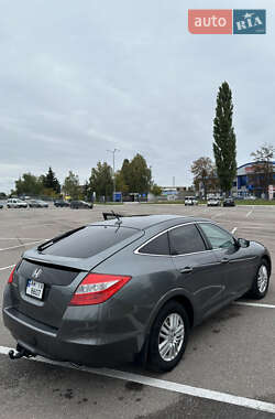 Внедорожник / Кроссовер Honda Crosstour 2012 в 