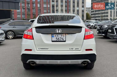 Позашляховик / Кросовер Honda Crosstour 2014 в  фото 50 Позашляховик / Кросовер Honda Crosstour 2014 в