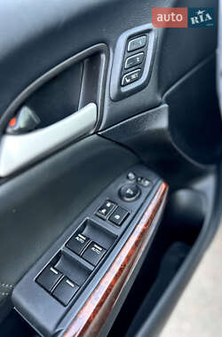 Внедорожник / Кроссовер Honda Crosstour 2012 в 